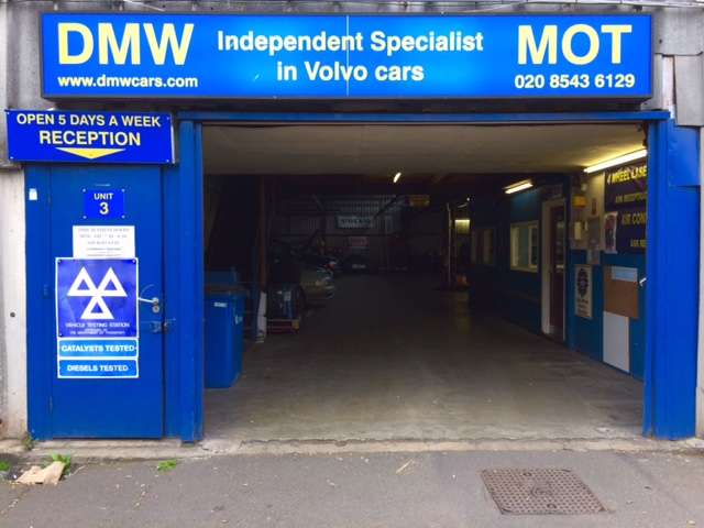 DMW - Independent Volvo Specialist | 60 Windsor Ave, London SW19 2RR, UK | Phone: 020 8543 6129