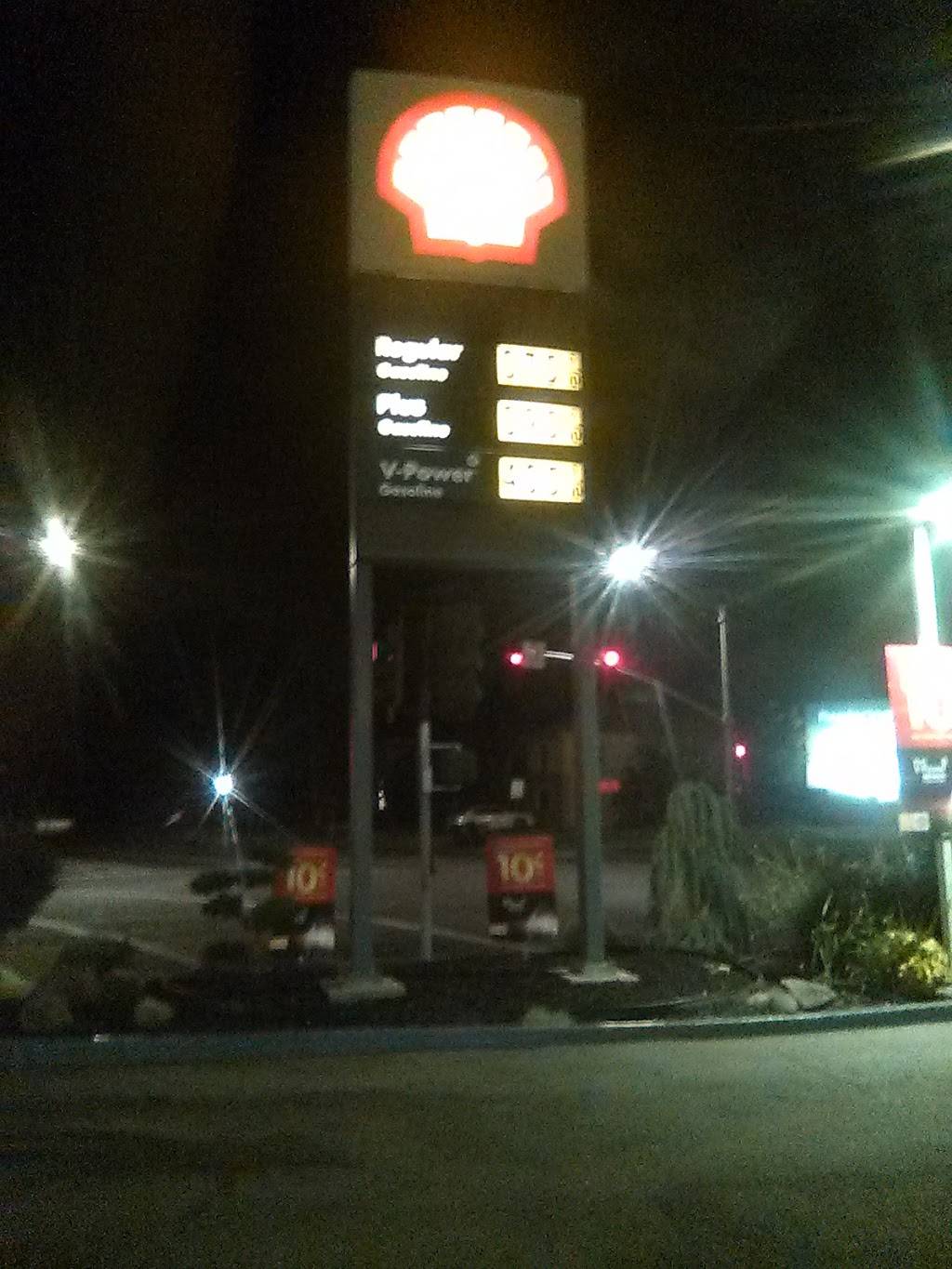 Shell | 3701 Franklin Blvd, Sacramento, CA 95820, USA | Phone: (916) 451-1814