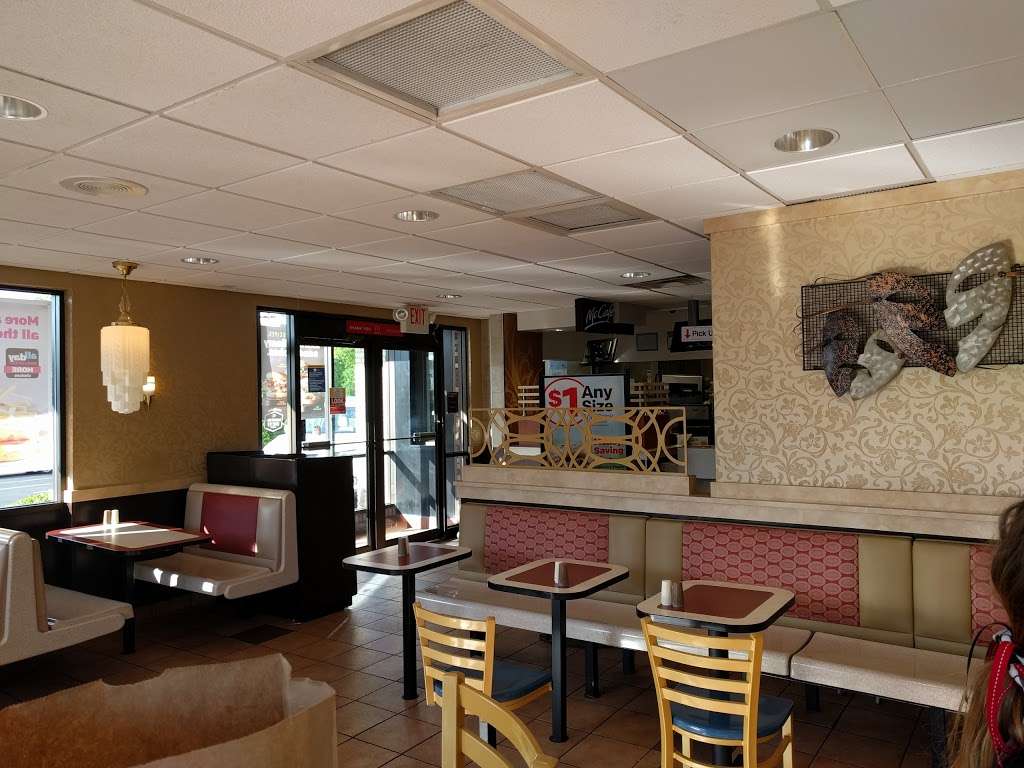 McDonalds | 1890 Bethlehem Pike, Flourtown, PA 19031, USA | Phone: (215) 233-5998