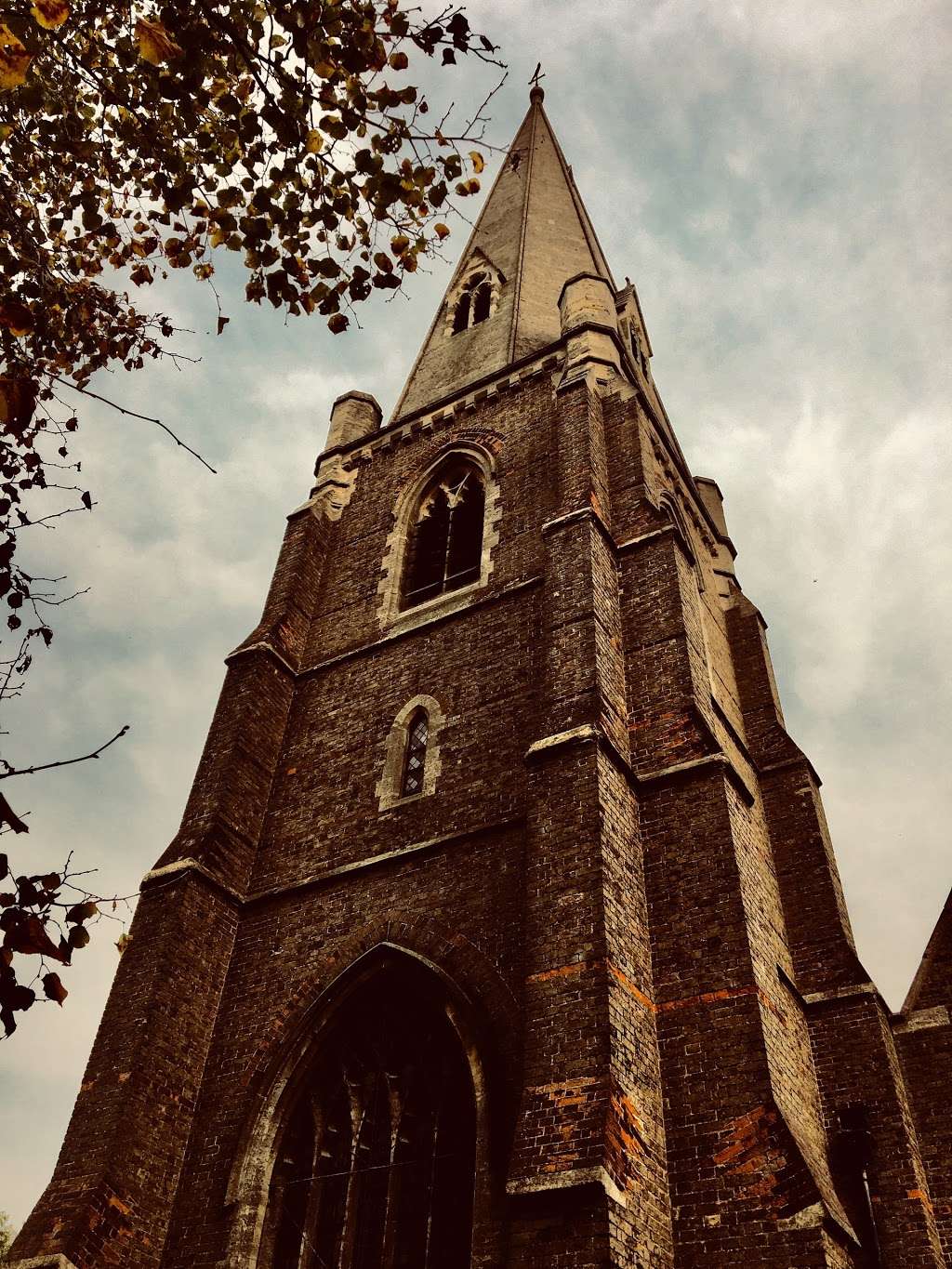 Saint Michaels Galleywood Church & Cemetery | Chelmsford CM2 8PW, UK | Phone: 01245 353922