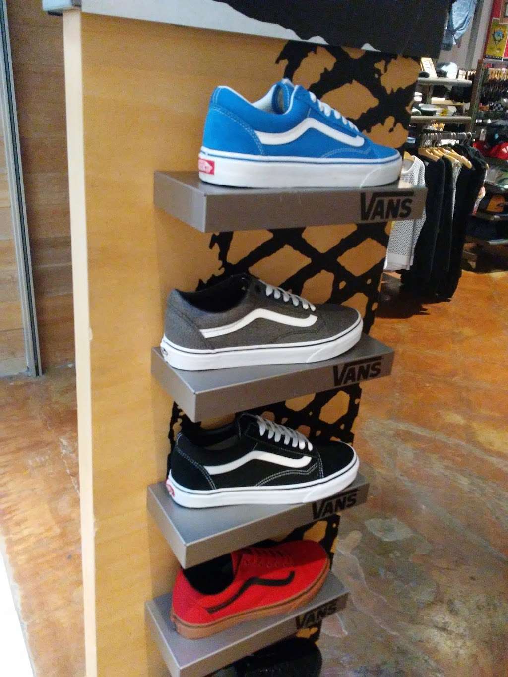 vans california address