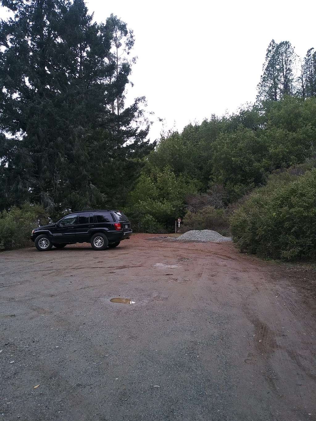 Tilden Stream Train Overflow Parking | Orinda, CA 94563