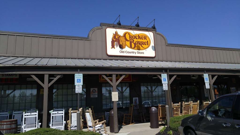 Cracker Barrel Old Country Store | 825 Marketplace Blvd, Hamilton Township, NJ 08691 | Phone: (609) 581-5462