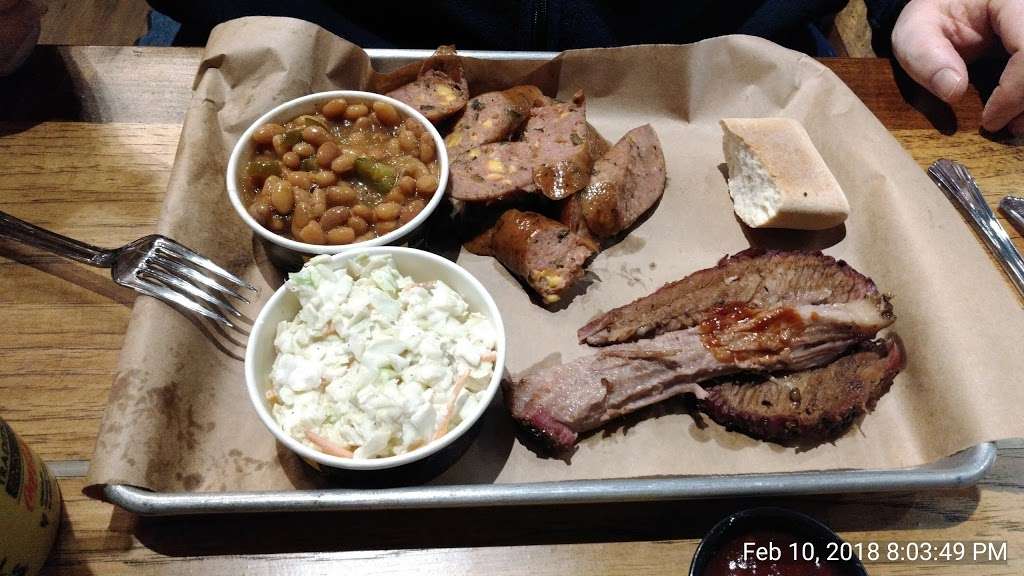 Dickeys Barbecue Pit | 330 Town Center Dr, York, PA 17408, USA | Phone: (717) 650-2630