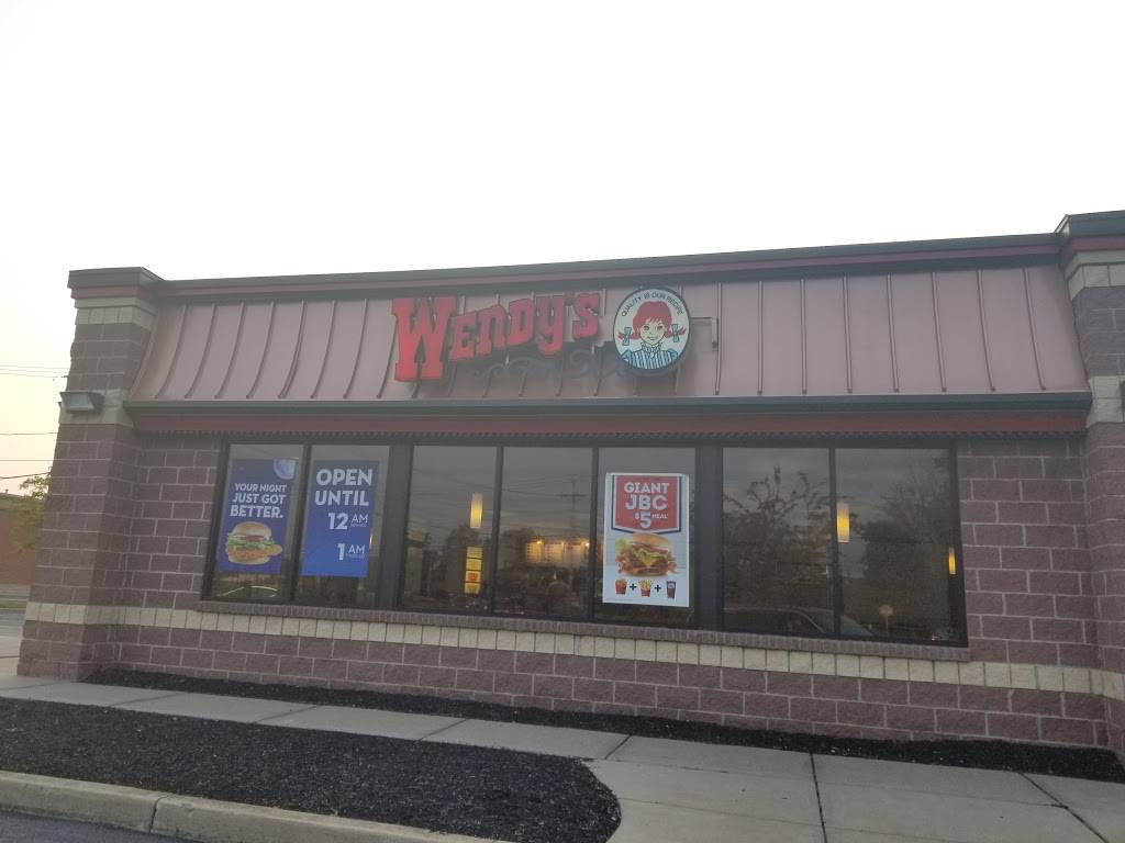 Wendys | 3180 Niagara Falls Blvd, Amherst, NY 14228, USA | Phone: (716) 743-0592