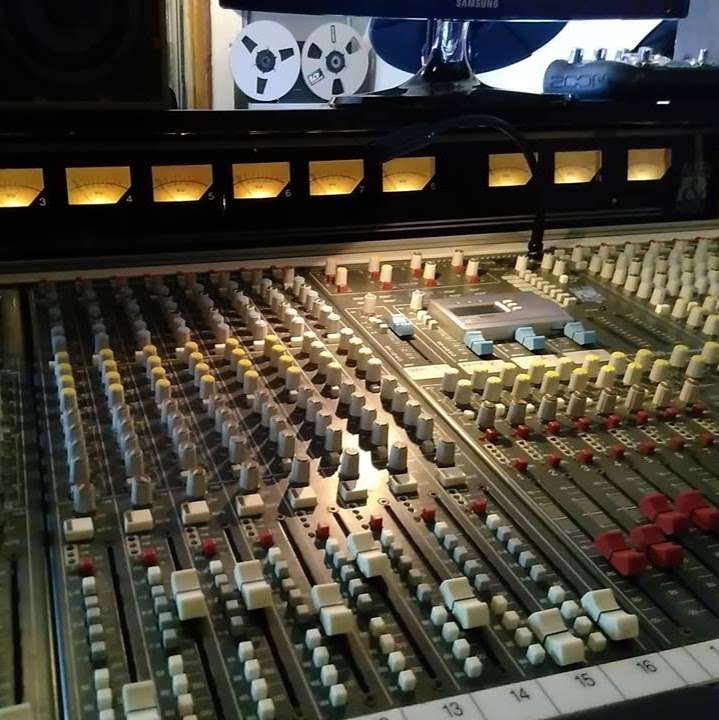 Panther Studios | 5 Doods Rd, Reigate RH2 0NT, UK | Phone: 07775 626009