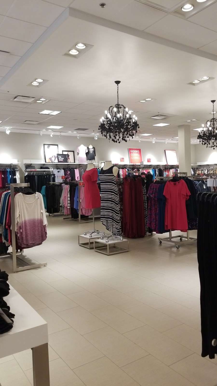 Lane Bryant Outlet | 5701 Outlets at Tejon Pkwy, Arvin, CA 93203, USA | Phone: (661) 858-2483