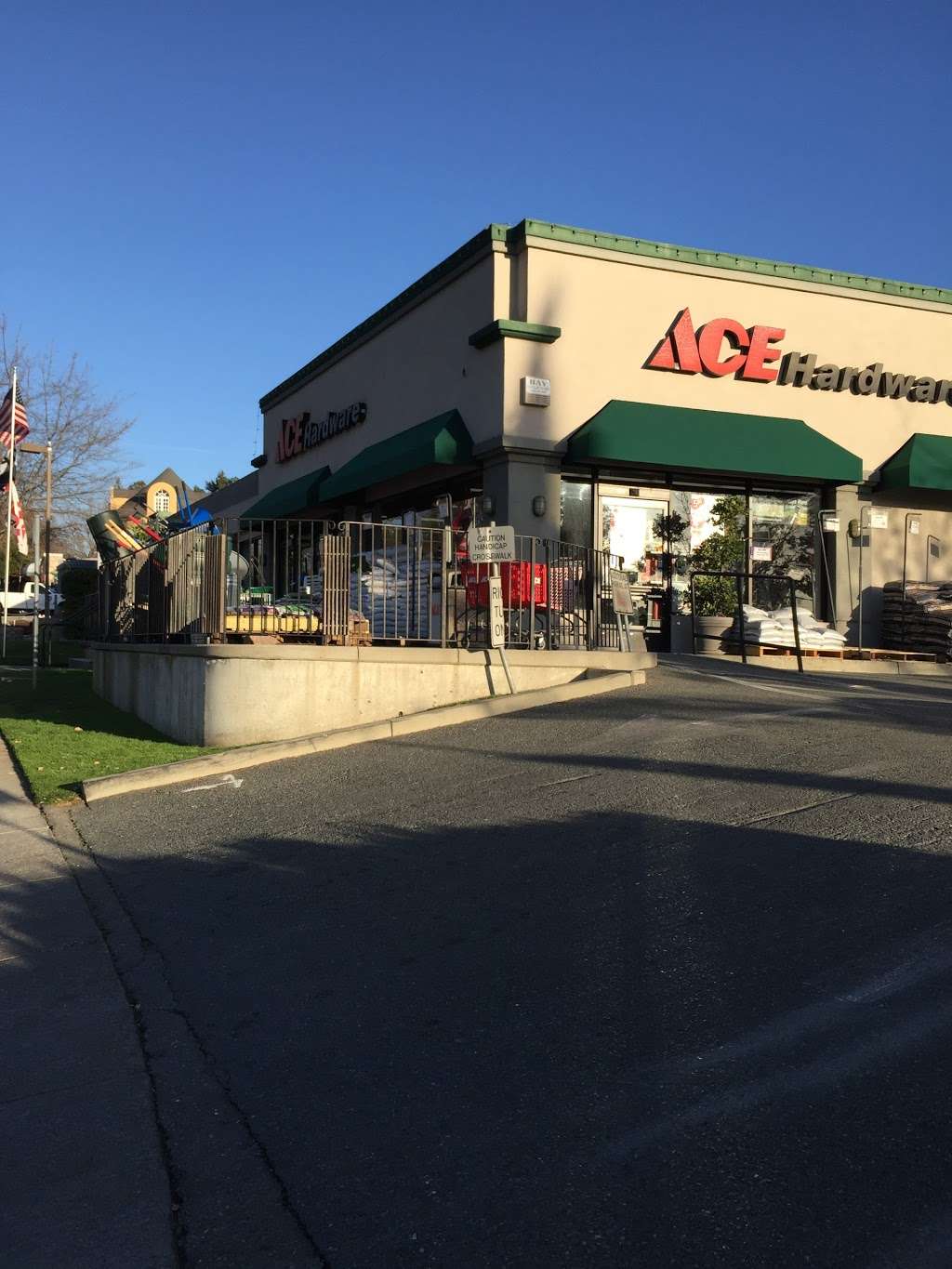 Lafayette Ace Hardware | 3311 Mt Diablo Blvd, Lafayette, CA 94549, USA | Phone: (925) 283-3600