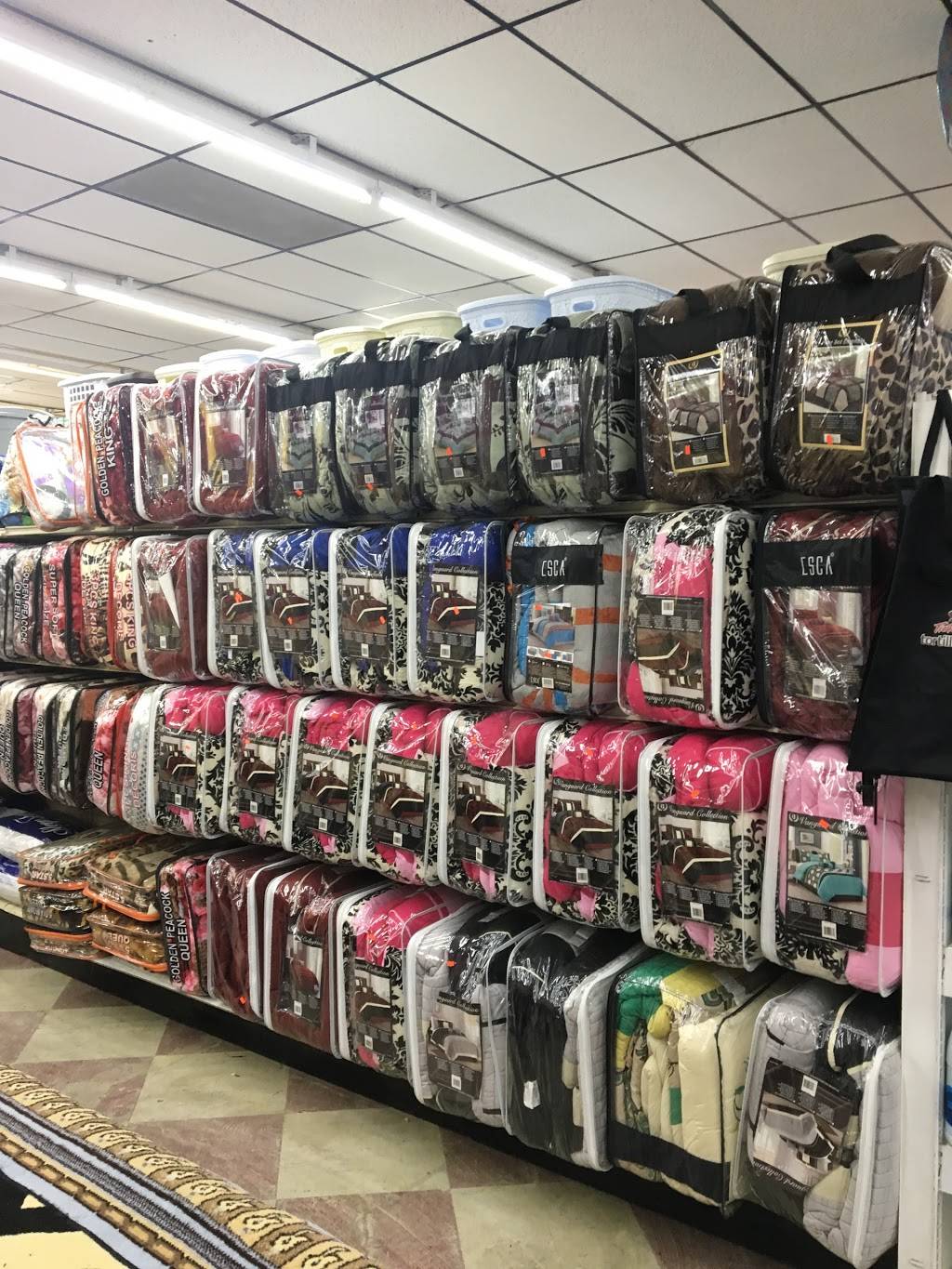 Super Dollar Store | 3855 W Jefferson Ave, Ecorse, MI 48229, USA | Phone: (313) 386-7656