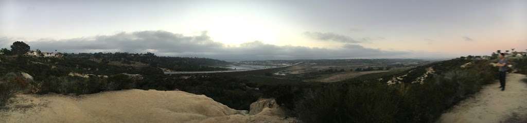 Overlook Park | United States, California, Del Mar, 3040902700