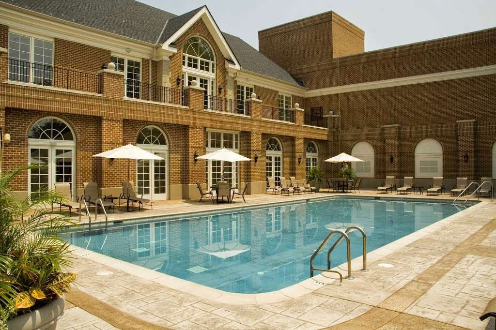 The Park at Arlington Ridge | 1601 26th St S, Arlington, VA 22206, USA | Phone: (855) 808-8736