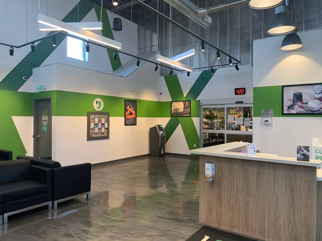 LivWell Enlightened Health Marijuana Dispensary | 5846 Dahlia St, Commerce City, CO 80022, USA | Phone: (720) 476-4736