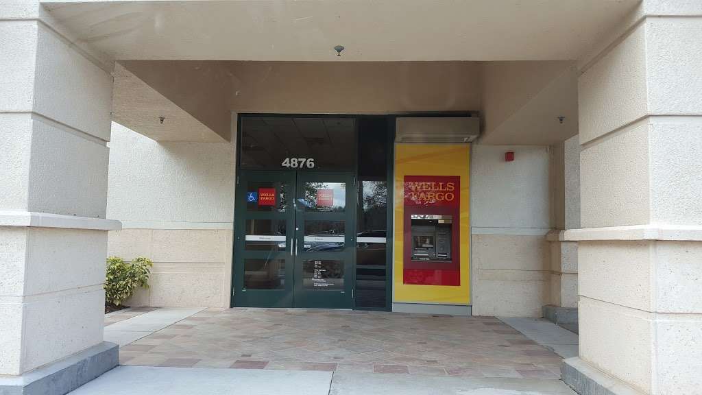 Wells Fargo Bank | 4876 S Apopka Vineland Rd, Orlando, FL 32819 | Phone: (407) 612-6186