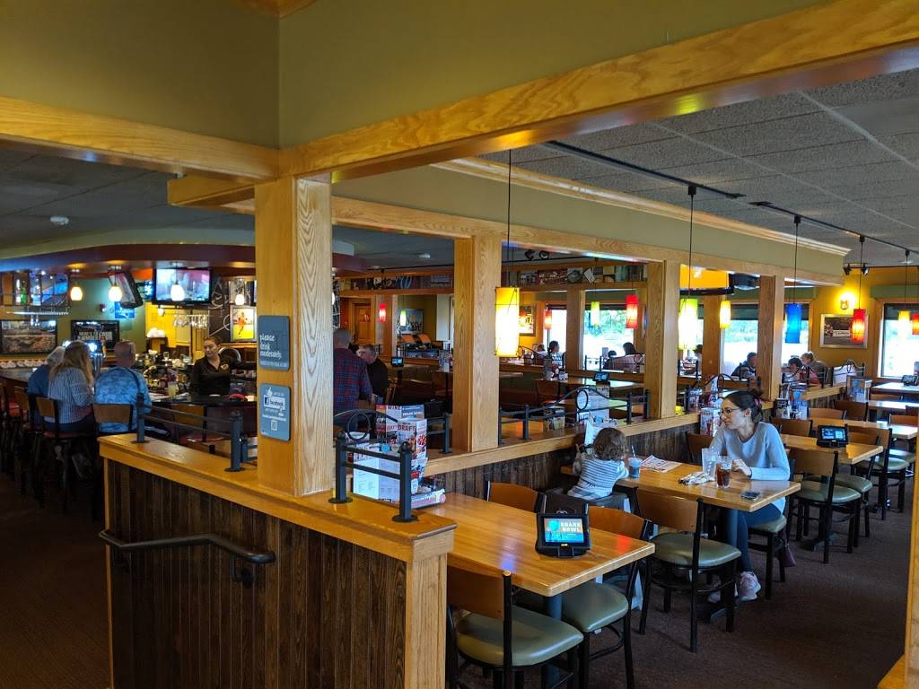 Applebees Grill + Bar | 2 Elm St, Woburn, MA 01801, USA | Phone: (781) 933-3079