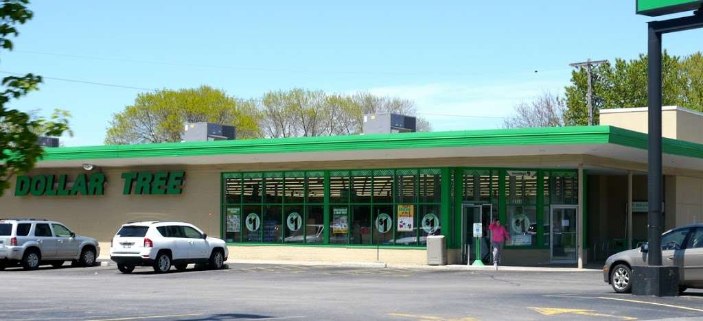 Dollar Tree | 3555 S Howell Ave, Milwaukee, WI 53207, USA | Phone: (414) 977-1070