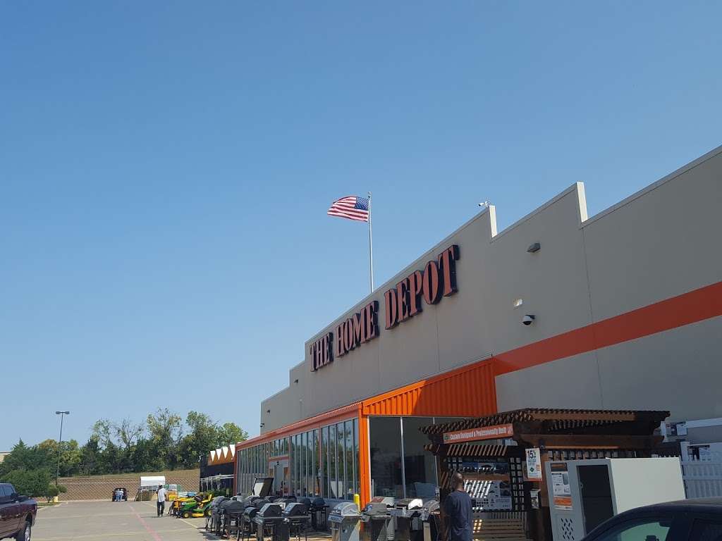 The Home Depot | 500 North, I-35E, Lancaster, TX 75146, USA | Phone: (972) 223-4929