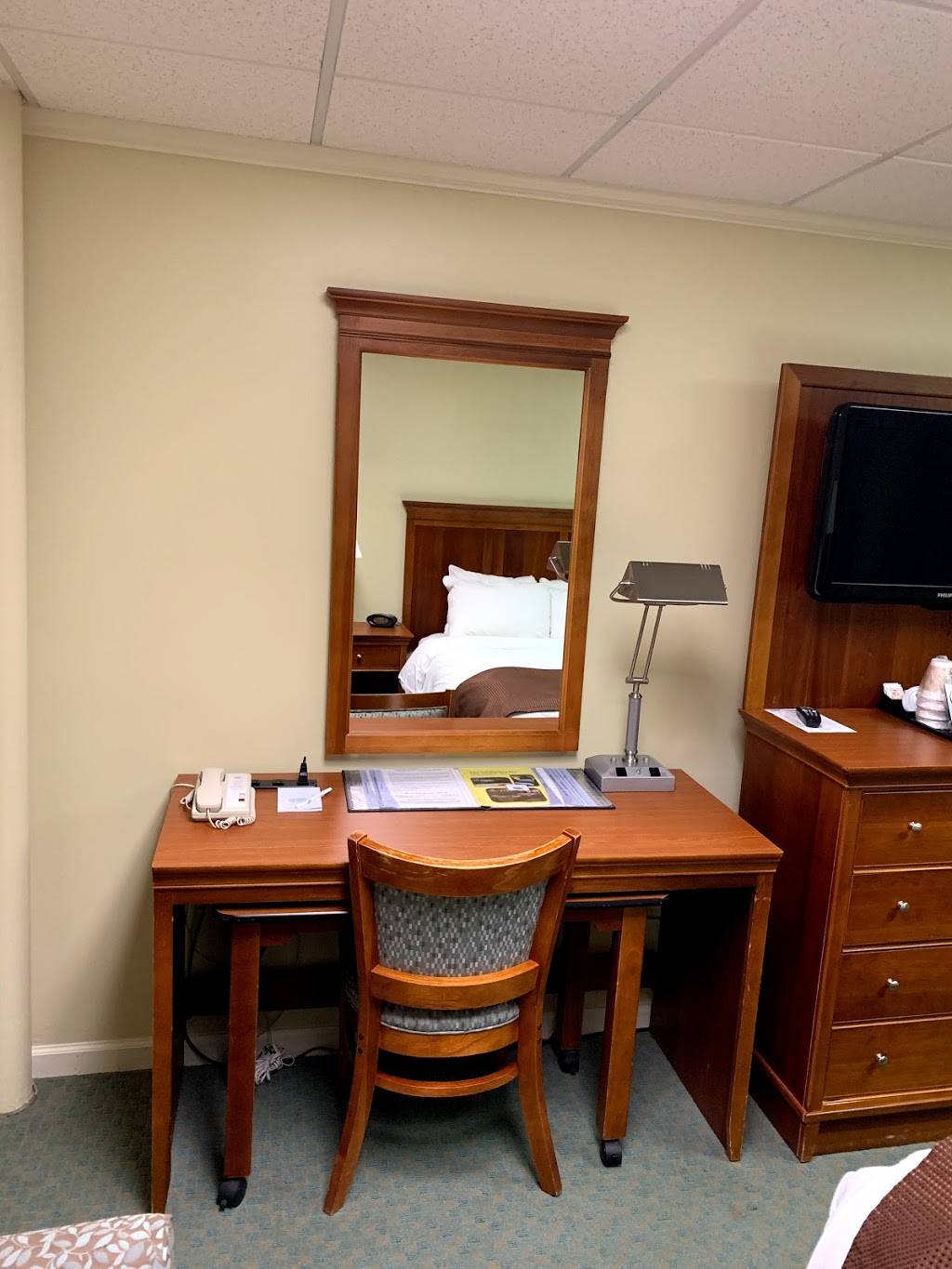 Navy Gateway Inns & Suites Little Creek | Drexler Manor, 1120 A St, Virginia Beach, VA 23459, USA | Phone: (757) 644-4949