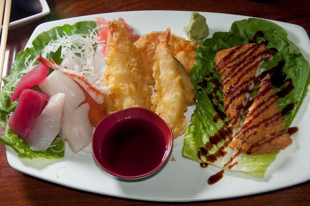 Sake Sushi & Grill | 850 N Rose Dr, Placentia, CA 92870, USA | Phone: (714) 528-7253