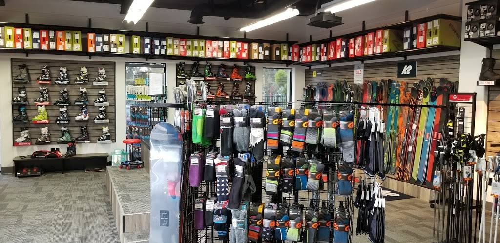 OC Snowsports | 2306 Newport Blvd, Costa Mesa, CA 92627, USA | Phone: (949) 229-6629