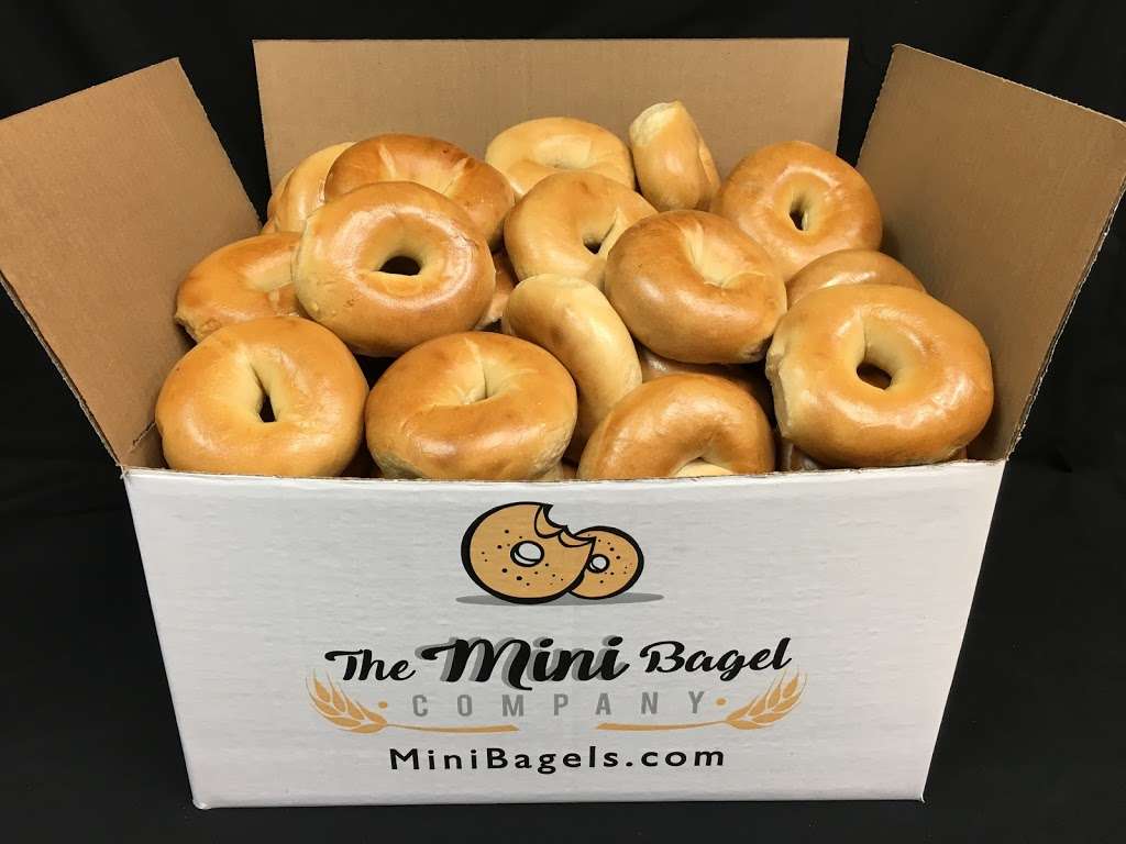 The Mini Bagel Company | 335 Hackensack St, Carlstadt, NJ 07072, USA | Phone: (201) 514-0522