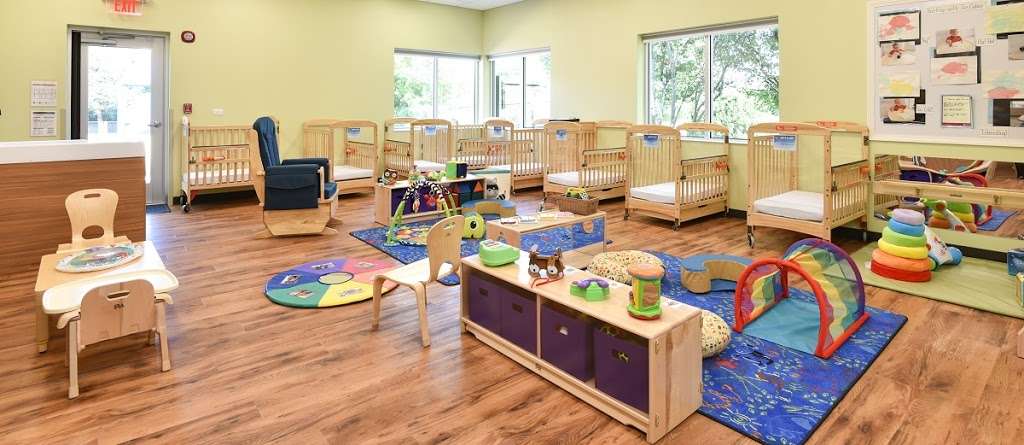 Spring Street KinderCare | 1250 W Spring St, South Elgin, IL 60177 | Phone: (847) 289-5280