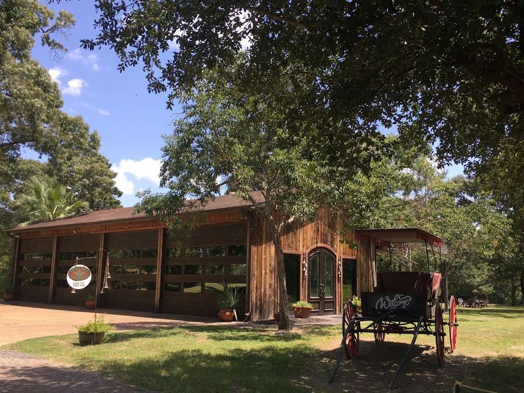 Double Bar B Wedding Venue & Guest Ranch | 17695 FM 1774, Plantersville, TX 77363, USA | Phone: (281) 300-8457