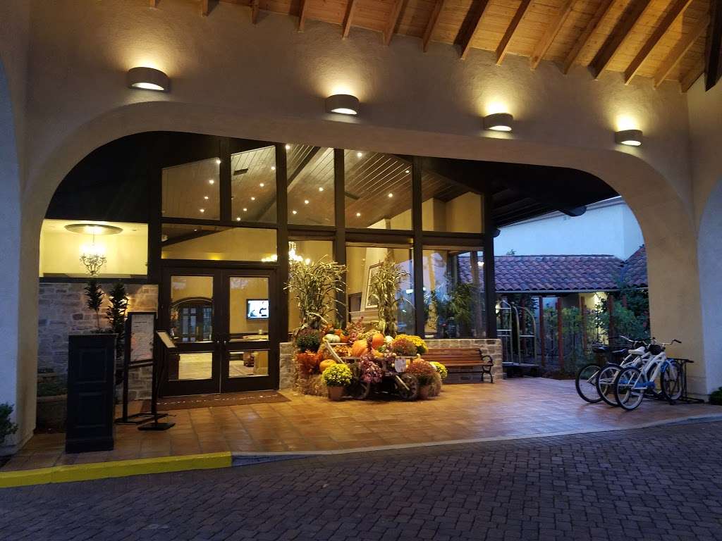 Westlake Village Inn | 31943 Agoura Rd, Westlake Village, CA 91361, USA | Phone: (818) 889-0230