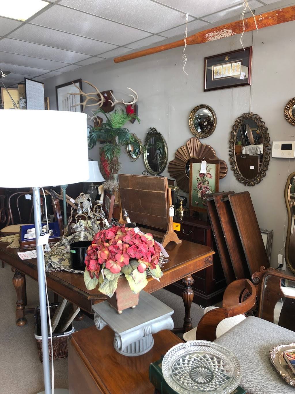 Jo Ann Jenkins Antiques | 4318 W Vickery Blvd, Fort Worth, TX 76107, USA | Phone: (817) 308-6984