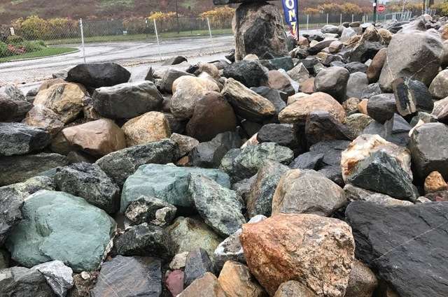 Boulders Rock Long Island, Retaining Walls Suffolk Nassau NY | 2 Old Northport Rd, Kings Park, NY 11754 | Phone: (631) 544-1038