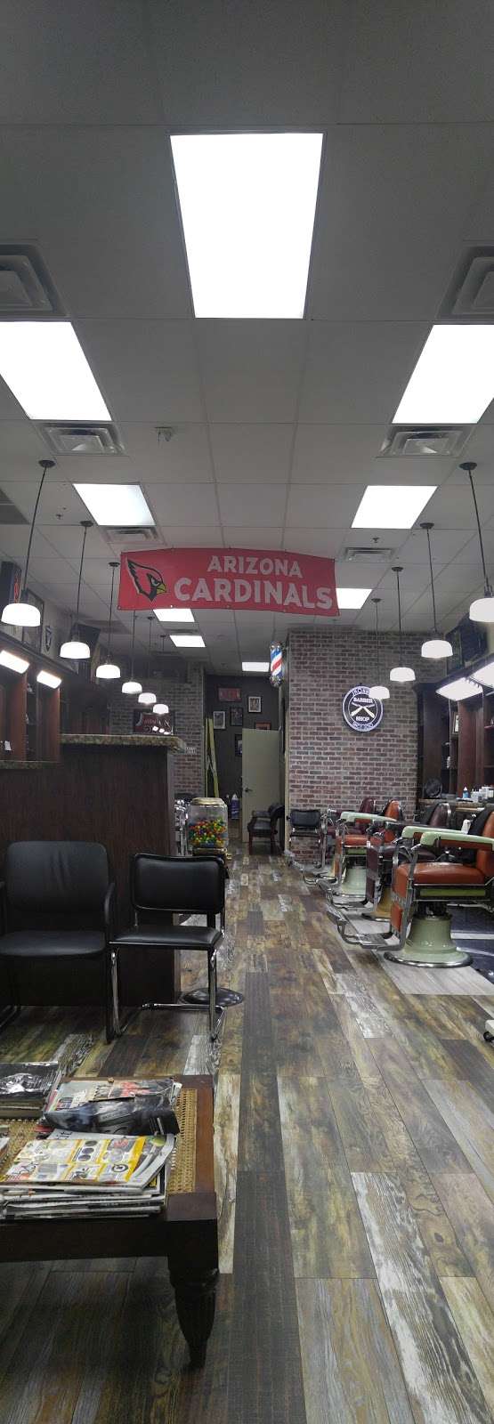 Johnnys Barber Shop | 7435 W Lower Buckeye Rd #109, Phoenix, AZ 85043, USA | Phone: (623) 478-9141