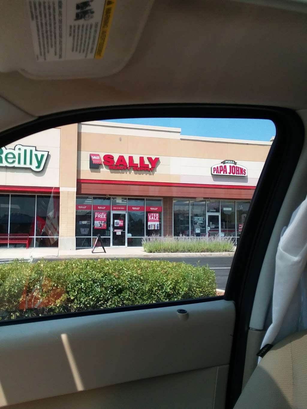 Sally Beauty | 5508 W 159th St, Oak Forest, IL 60452 | Phone: (708) 535-1452