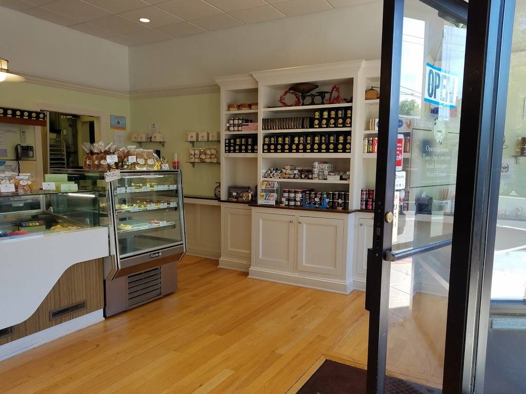 Praline | 203 Belmont St, Belmont, MA 02478, USA | Phone: (617) 932-1131