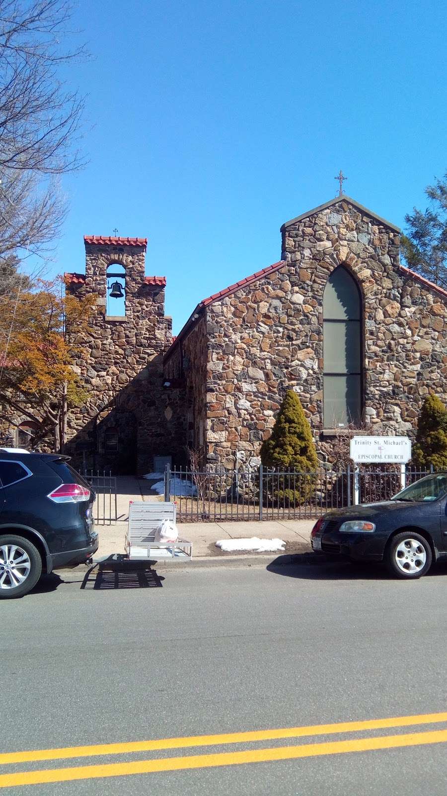 Holy Brancoveanu Martyrs Romanian Orthodox Church | 554 Tunxis Hill Rd, Fairfield, CT 06825