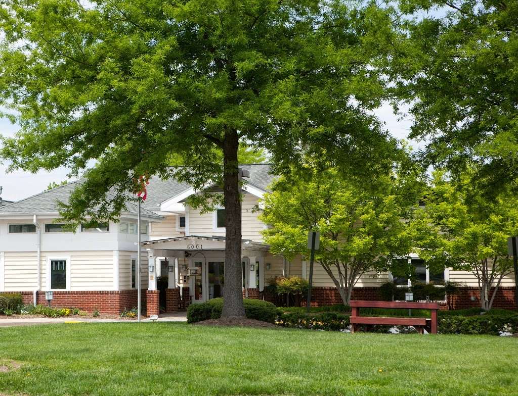 Casey House (Montgomery Hospice) | 6001 Muncaster Mill Rd, Rockville, MD 20855, USA | Phone: (240) 631-6800