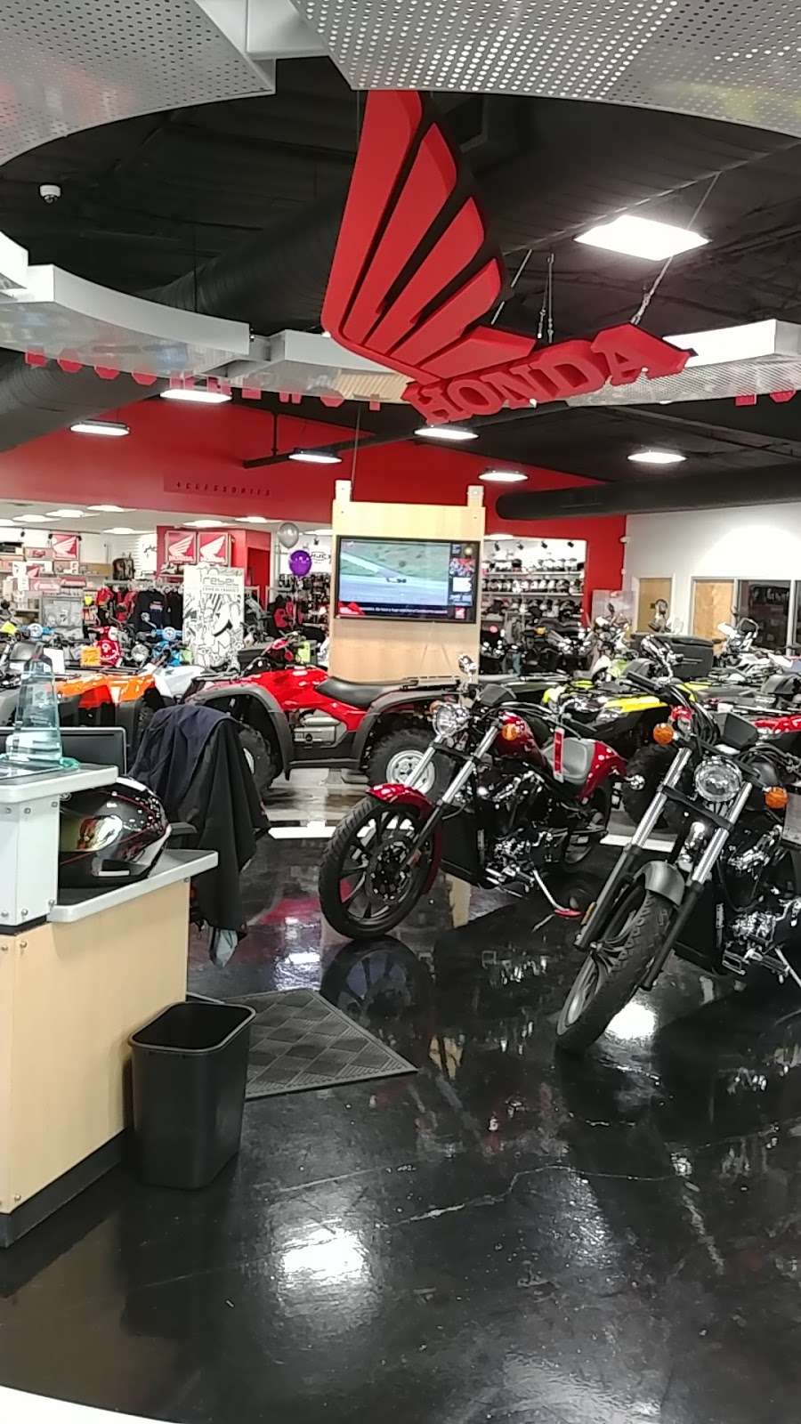 RC Hill Honda PowerSports | 560 S Woodland Blvd, DeLand, FL 32720, USA | Phone: (386) 873-6772