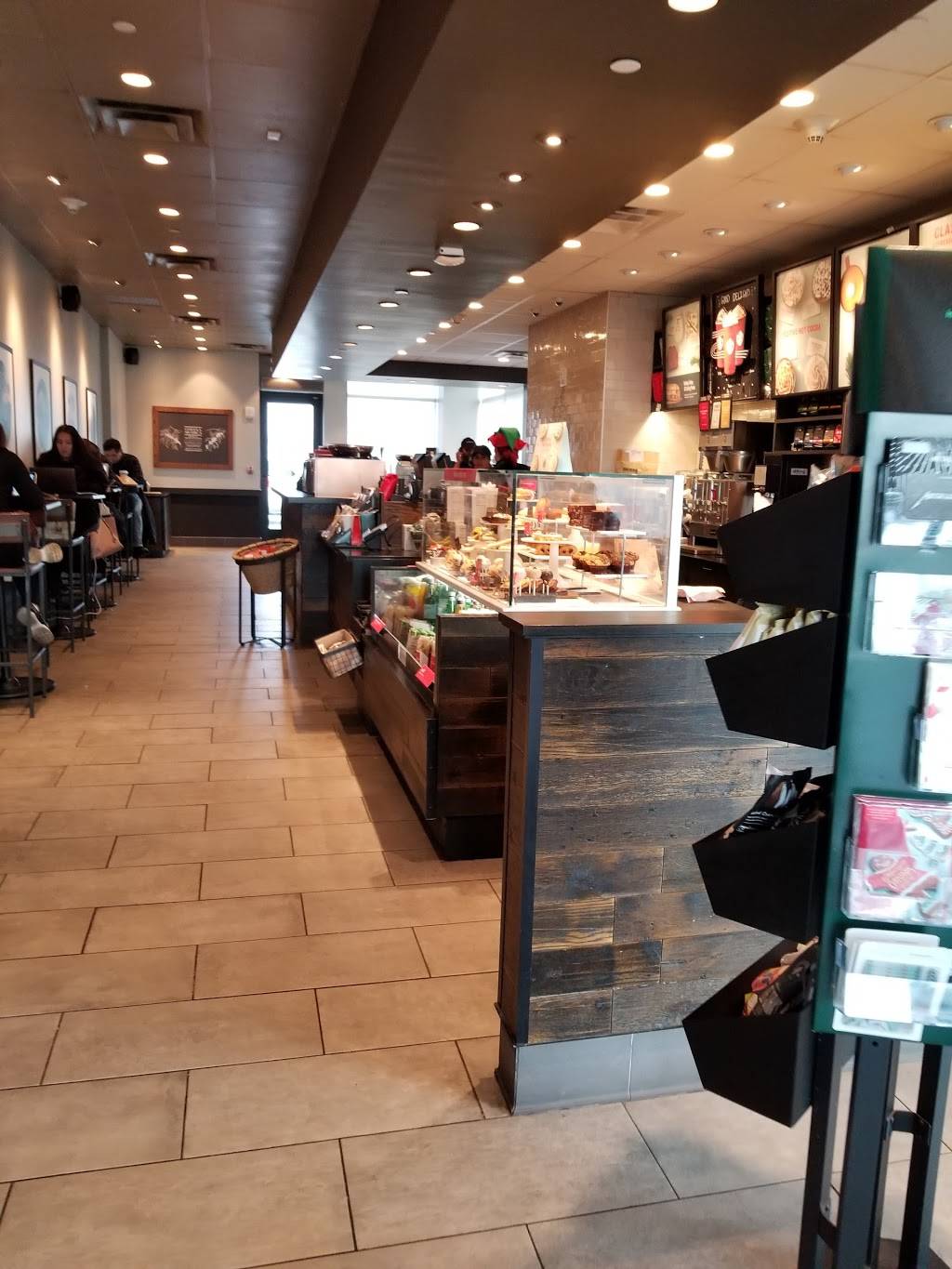 Starbucks | 815 Hutchinson River Pkwy, The Bronx, NY 10465, USA | Phone: (718) 536-2689