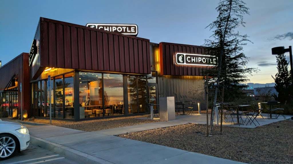 Chipotle Mexican Grill | 9770 Mariposa Rd, Hesperia, CA 92345, USA | Phone: (760) 948-8027