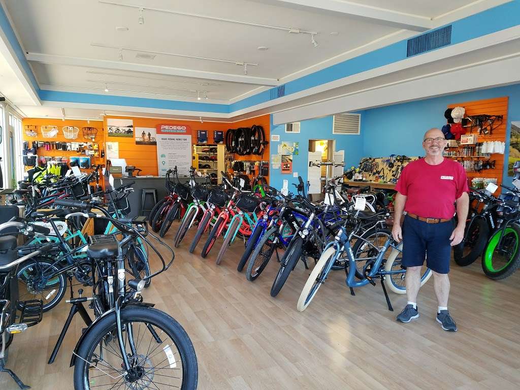 Pedego Electric Bikes Tiburon | 10 Main St, Tiburon, CA 94920 | Phone: (415) 900-5090