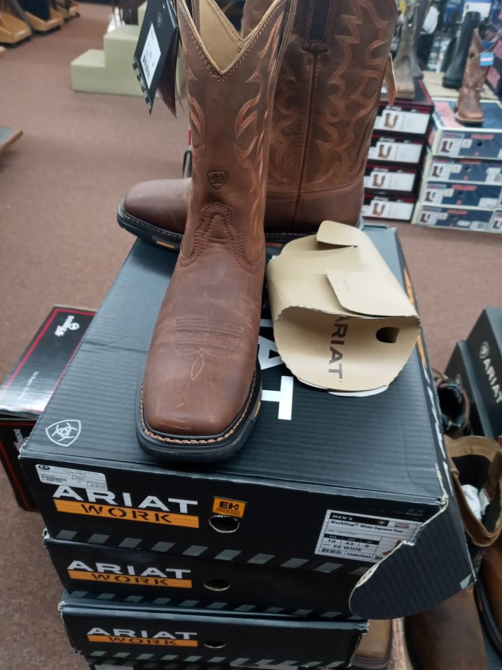 Pleasant Hills Saddle Shop Inc | 16350 Kenrick Loop, Lakeville, MN 55044, USA | Phone: (952) 435-2555