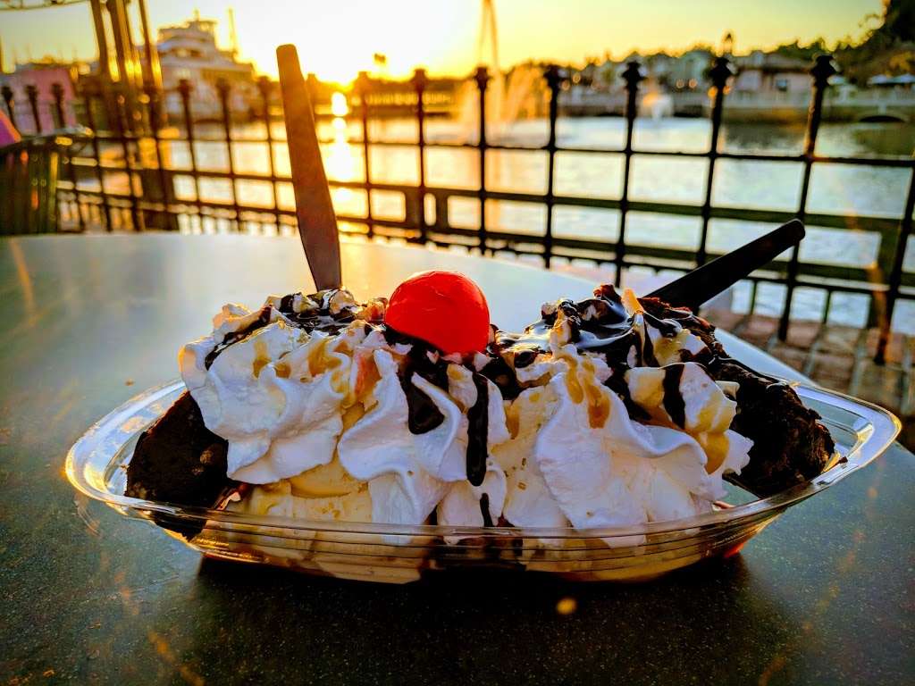 Ghirardelli Soda Fountain and Chocolate Shop | Buena Vista Dr, Orlando, FL 32830 | Phone: (407) 939-5277