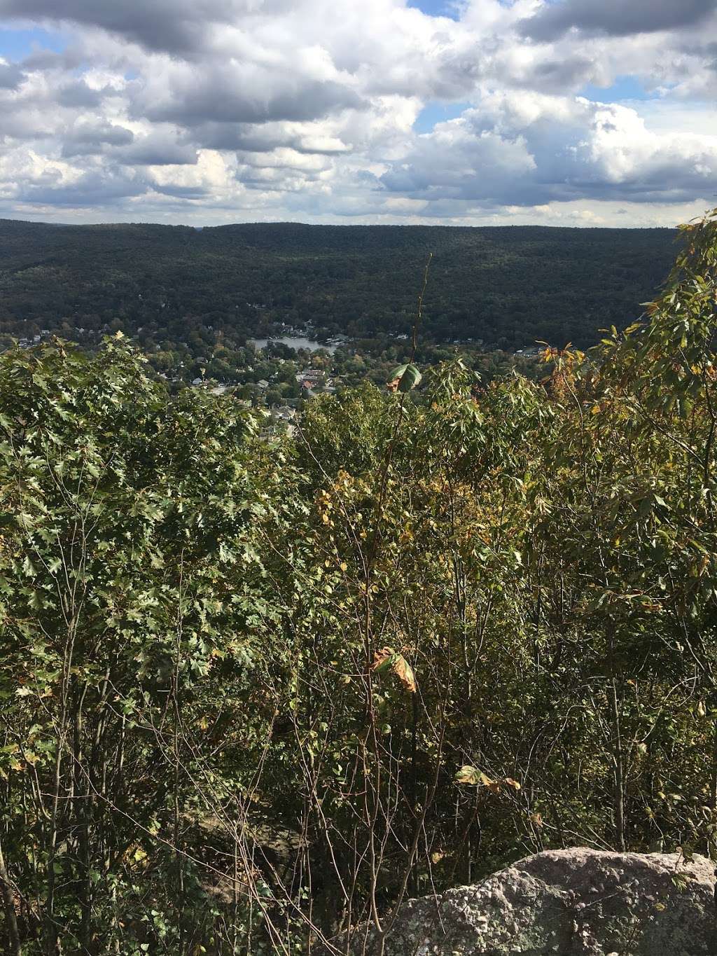 Village Vista Trail Jct. West | Appalachian Trail, Warwick, NY 10990, USA