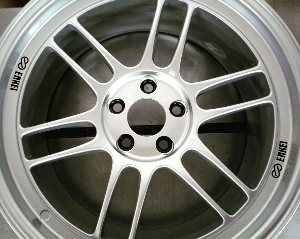 FM Wheels | 3284 E Willow St, Signal Hill, CA 90755, USA | Phone: (323) 250-2675