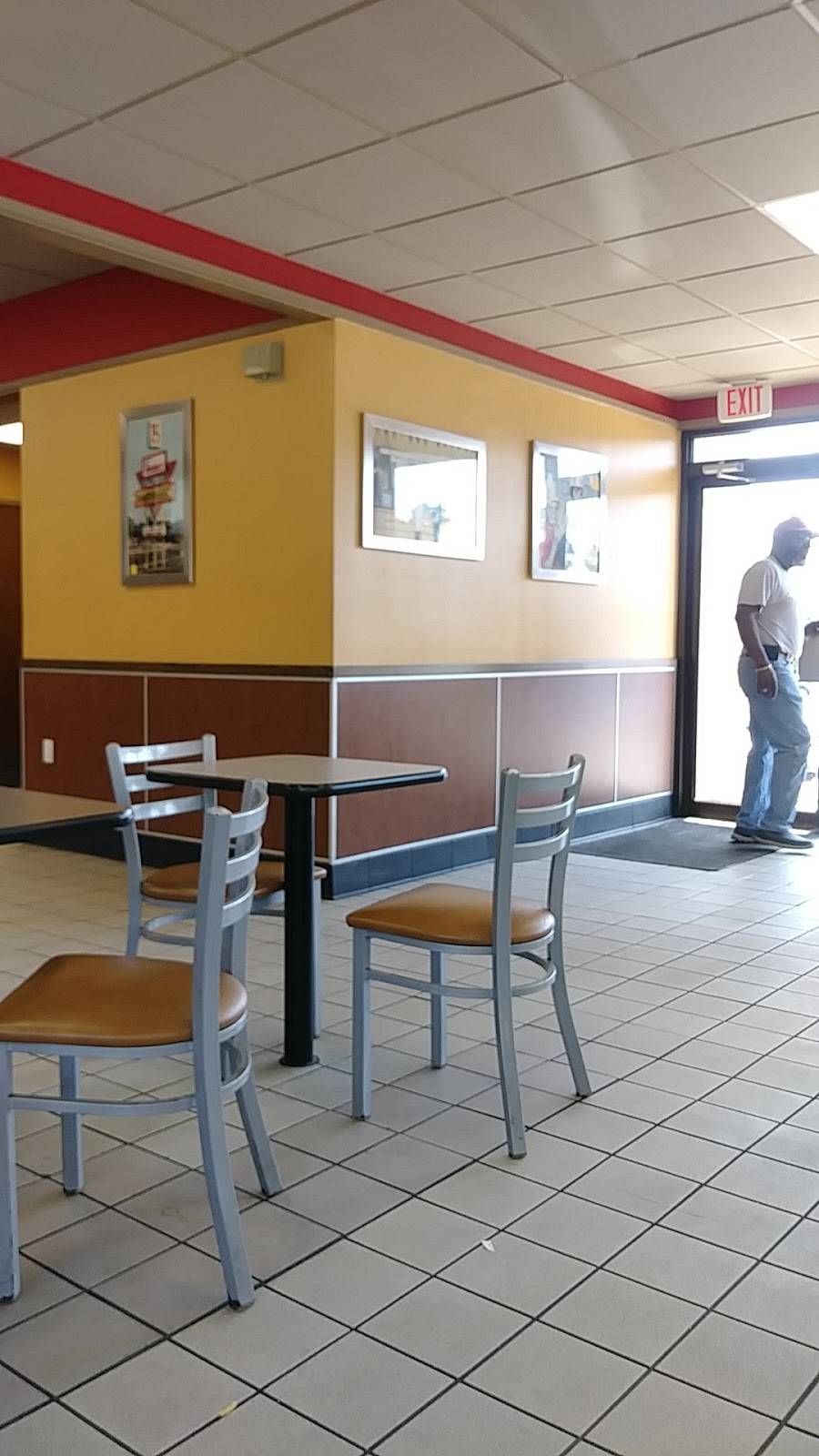 Hardees | 2516 Bouldercrest Rd SE, Atlanta, GA 30316, USA | Phone: (404) 243-0047