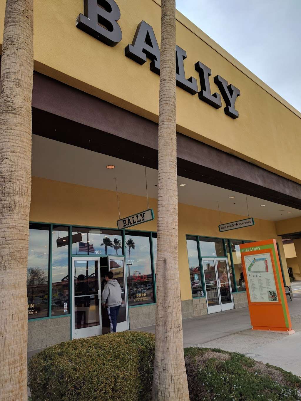 Bally Store | The Outlets at, 2796 Tanger Way #305, Barstow, CA 92311, USA | Phone: (760) 253-3992