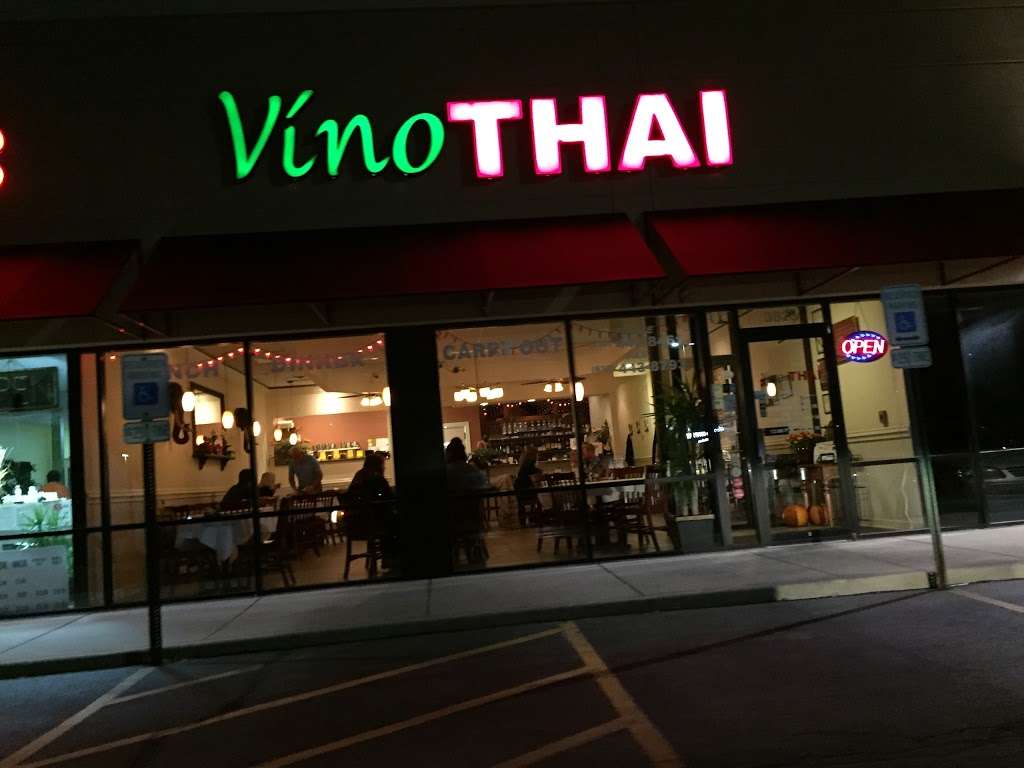 Vino THAI | 3825 E Main St, St. Charles, IL 60174, USA | Phone: (630) 443-8461