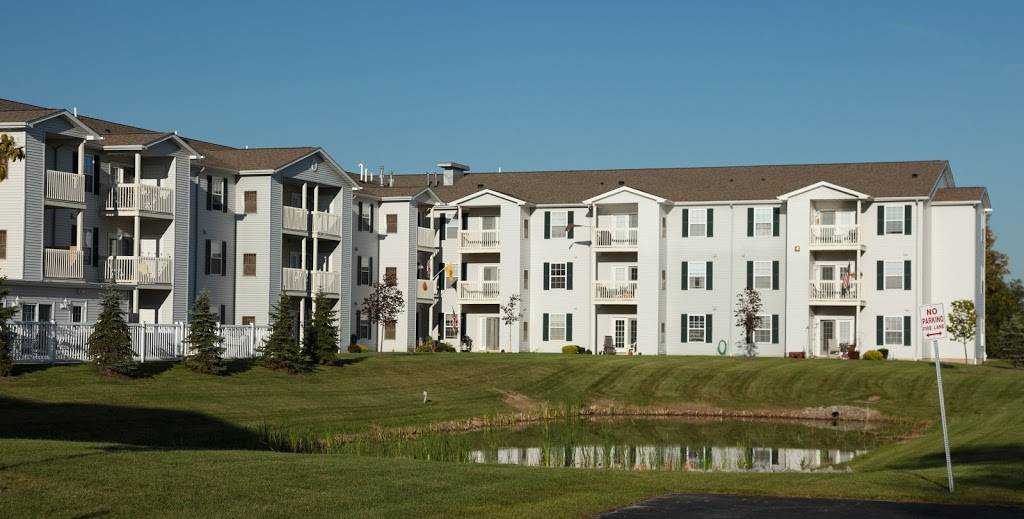 Crestmount Square Senior Apartments | 285 Crestmount Ave, Tonawanda, NY 14150, USA | Phone: (716) 743-2450