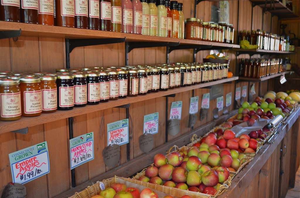 Halas Farm Market | 28 Pembroke Rd, Danbury, CT 06811, USA | Phone: (203) 746-4606