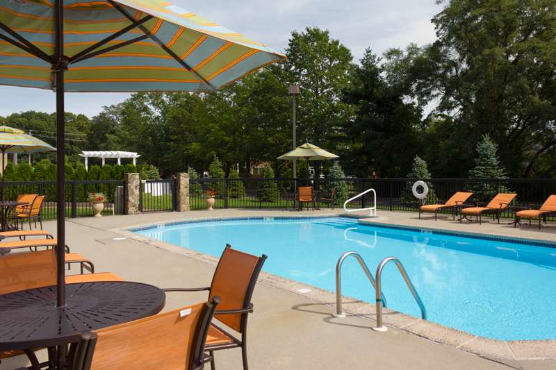 DoubleTree by Hilton Hotel Tinton Falls - Eatontown | 700 Hope Rd, Eatontown, NJ 07724, USA | Phone: (732) 544-9300
