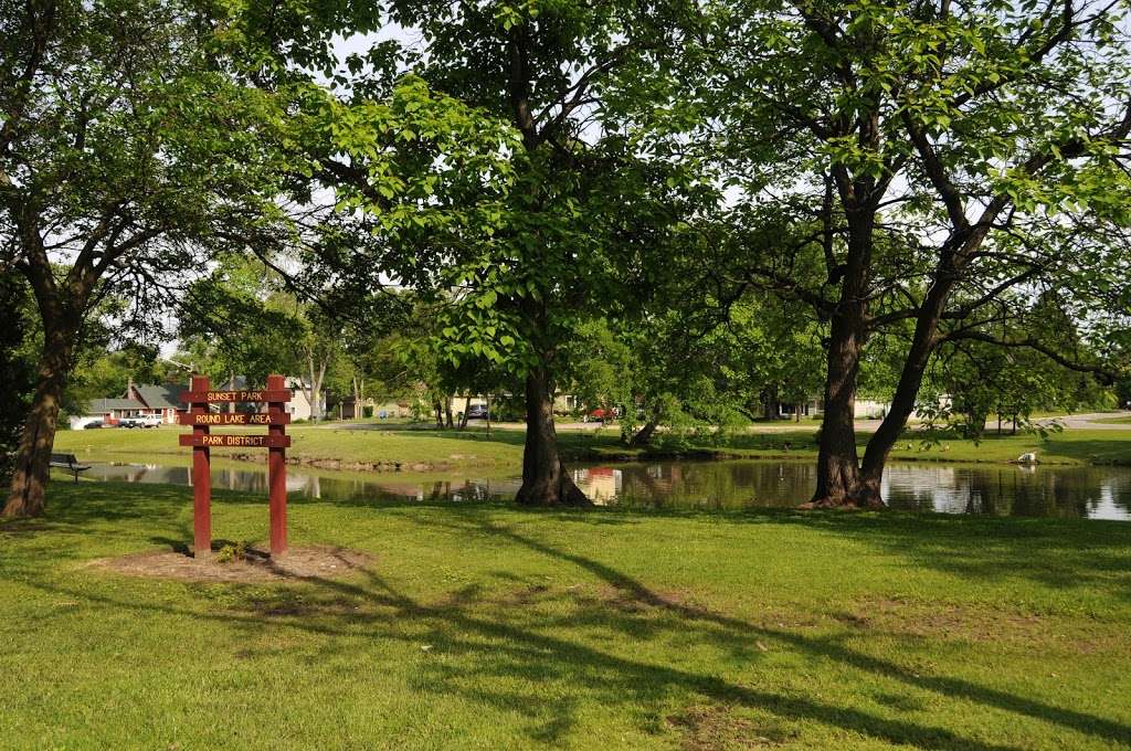 Sunset Park - Round Lake Area Park District | 1530 Meadowbrook Dr, Round Lake Beach, IL 60073, USA | Phone: (847) 546-8558