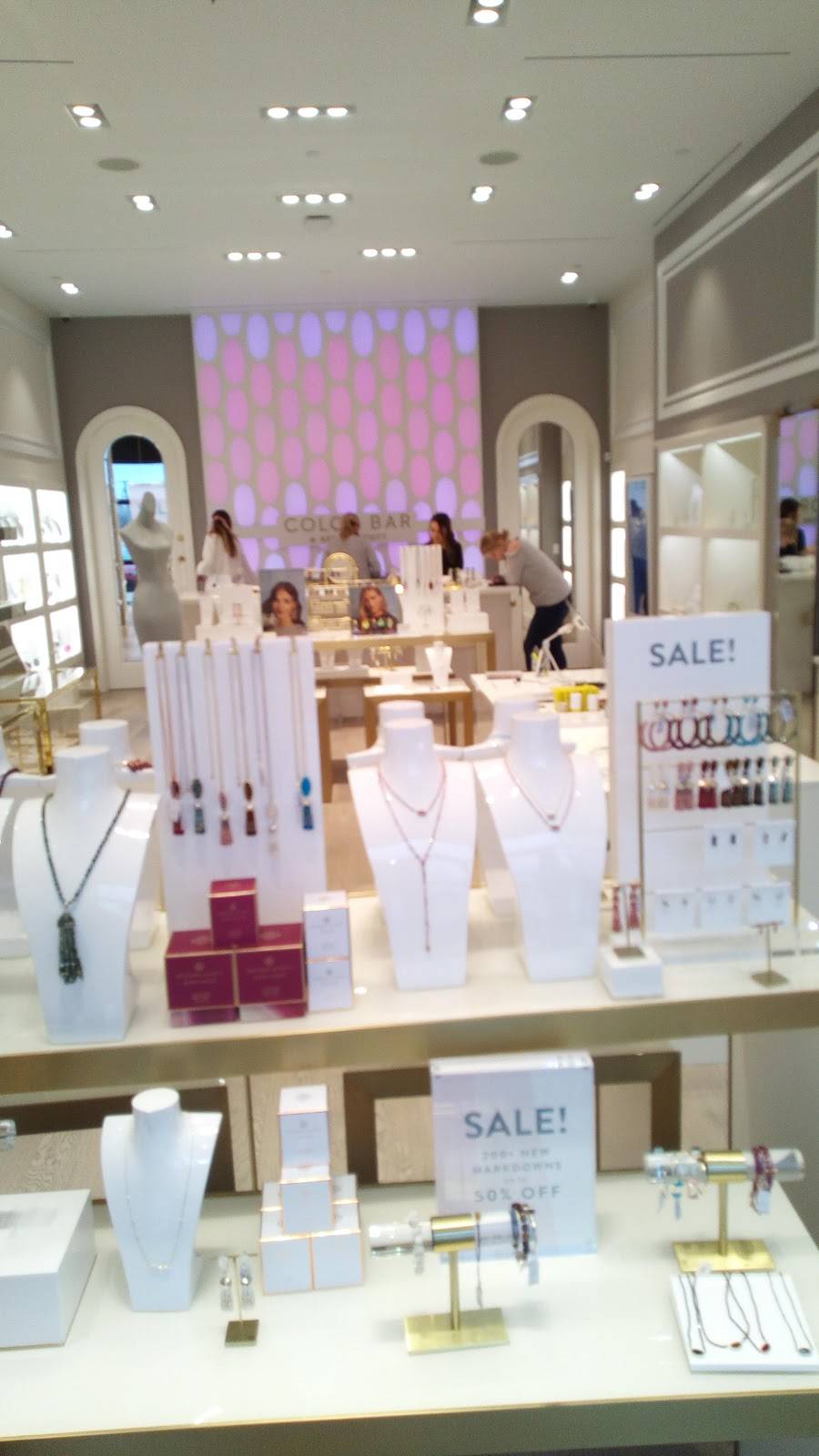 Kendra Scott | 1423 N Webb Rd #117, Wichita, KS 67206, USA | Phone: (316) 221-2844